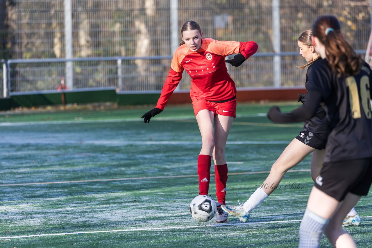 Bild 52 - wBJ VfL Pinneberg2 - Eimsbuttler TV 3 : Ergebnis: 5:0